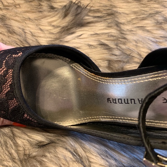 Chinese Laundry Stilettos Size 7 - Picture 7 of 7